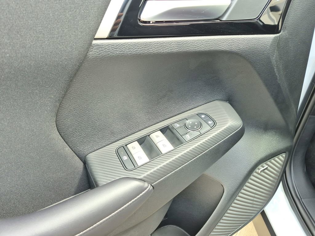 New 2026 Mitsubishi Outlander ES image 19