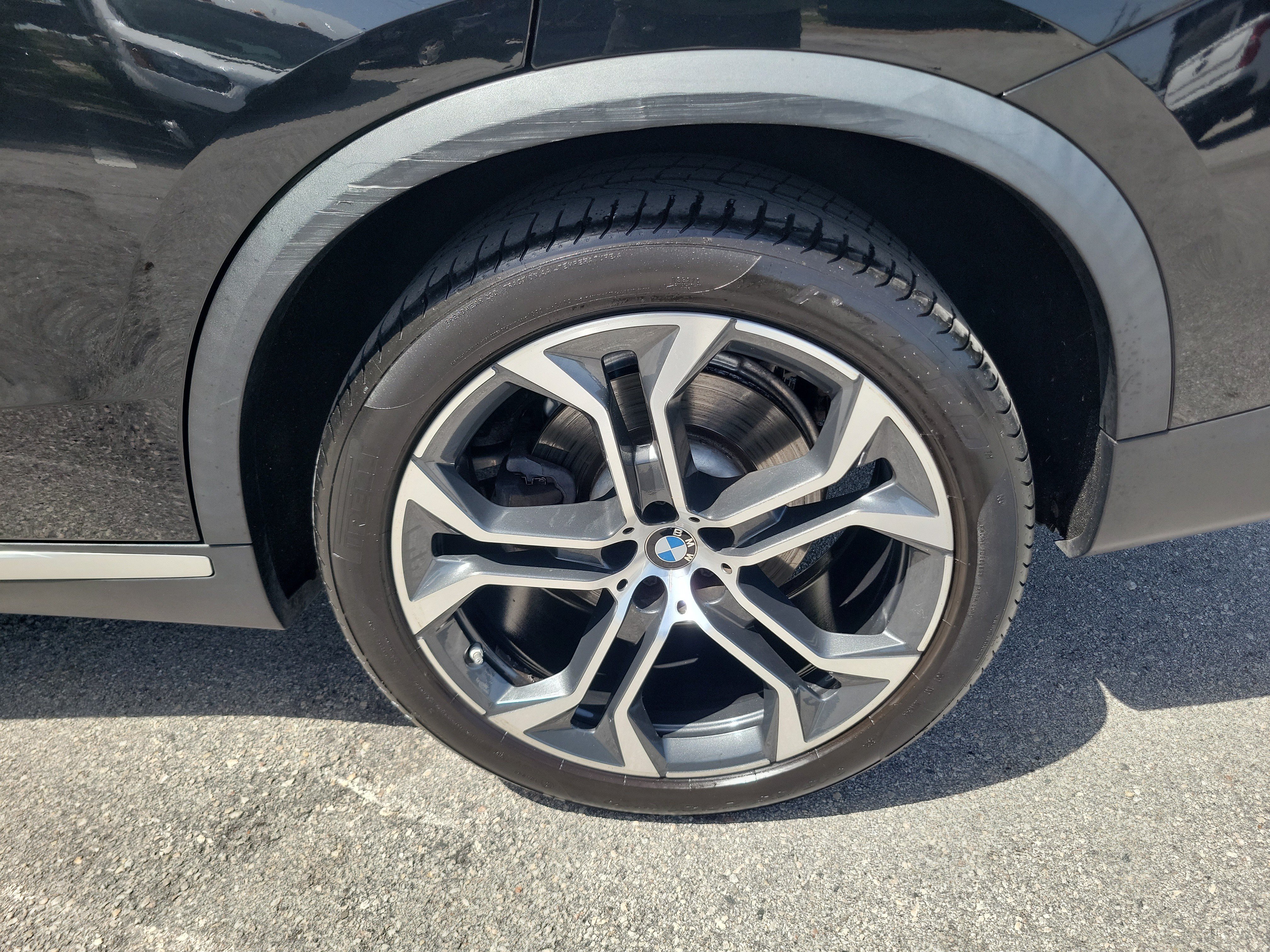 Used 2021 BMW X5 sDrive40i w/ Premium Package RWD image 32