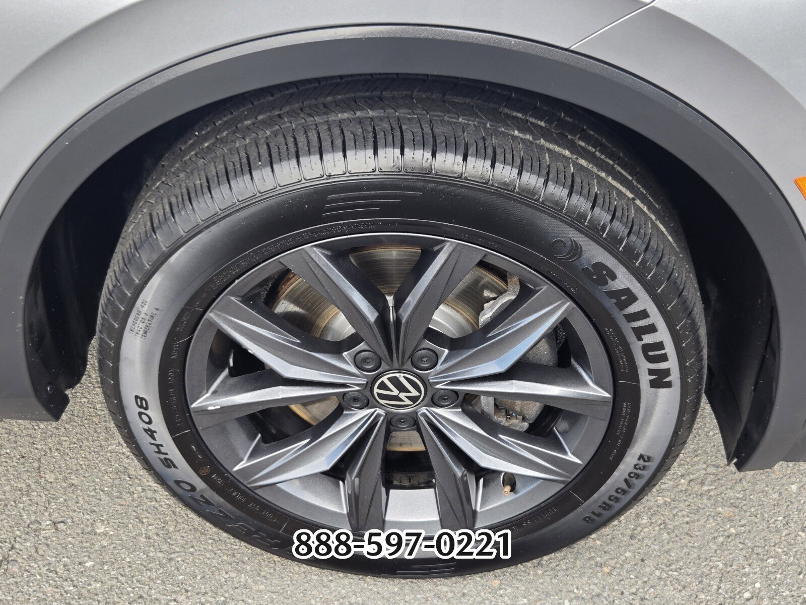 Used 2022 Volkswagen Tiguan SE image 18