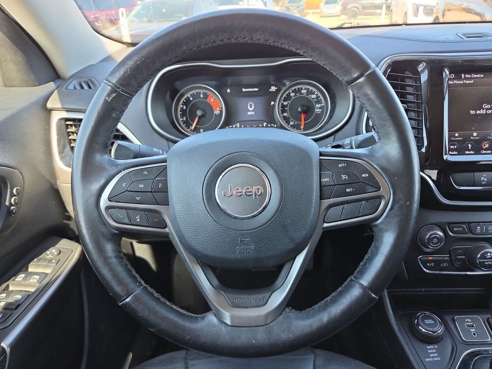 Used 2019 Jeep Cherokee Limited AWD/4WD image 22