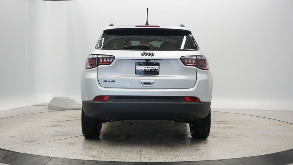 New 2026 Jeep Compass Latitude image 8