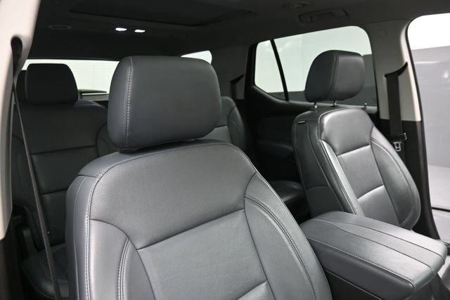 Used 2019 Chevrolet Traverse Premier w/ Driver Confidence II Package FWD image 25