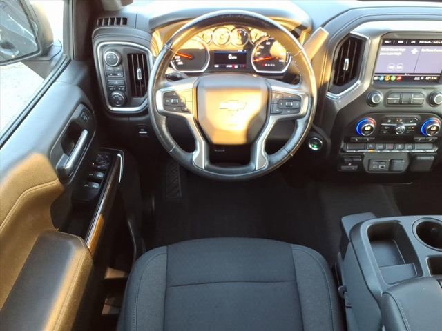 Used 2019 Chevrolet Silverado 1500 LT w/ All-Star Edition image 17