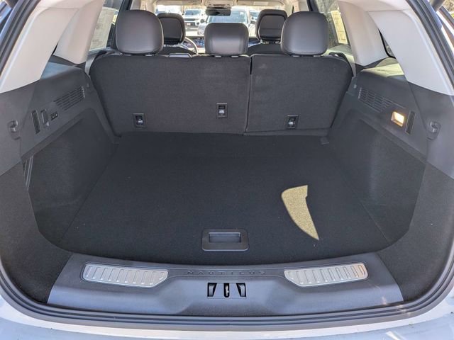 New 2026 Lincoln Nautilus Reserve w/ Jet Appearance Package image 9