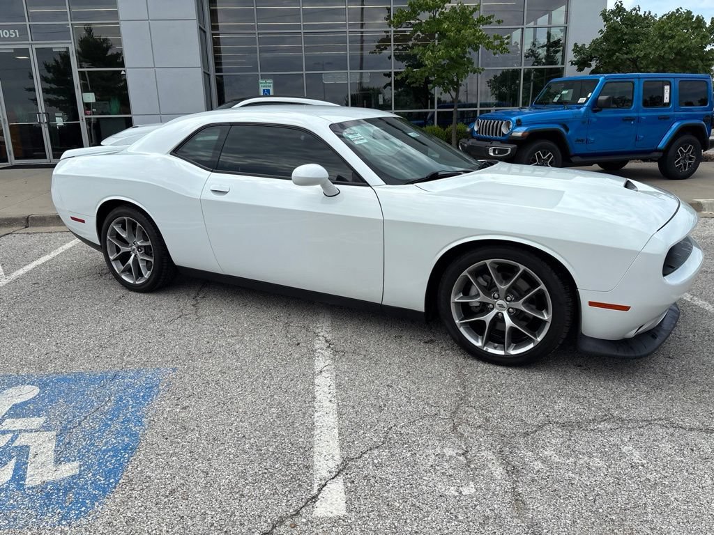 Used 2022 Dodge Challenger GT RWD image 42