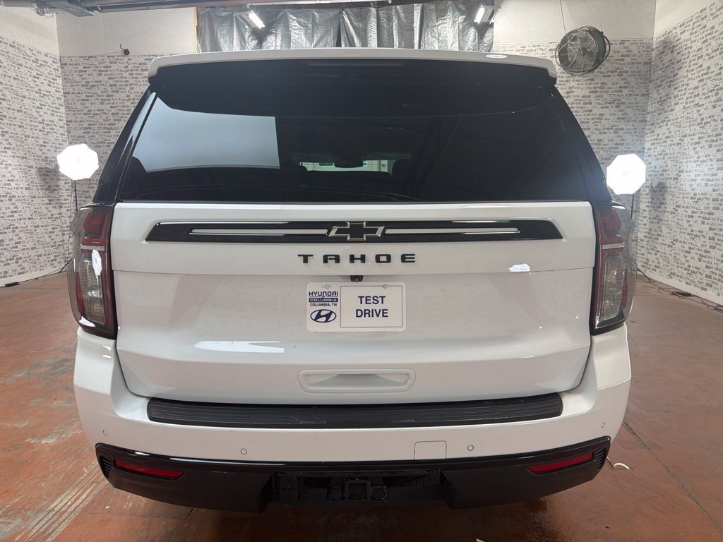 Used 2023 Chevrolet Tahoe Z71 w/ Luxury Package AWD/4WD image 6