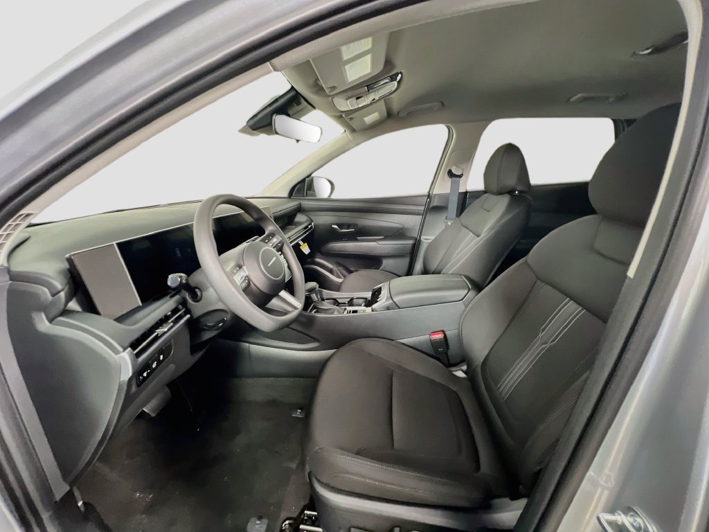 Certified 2025 Hyundai Tucson SEL AWD/4WD image 18