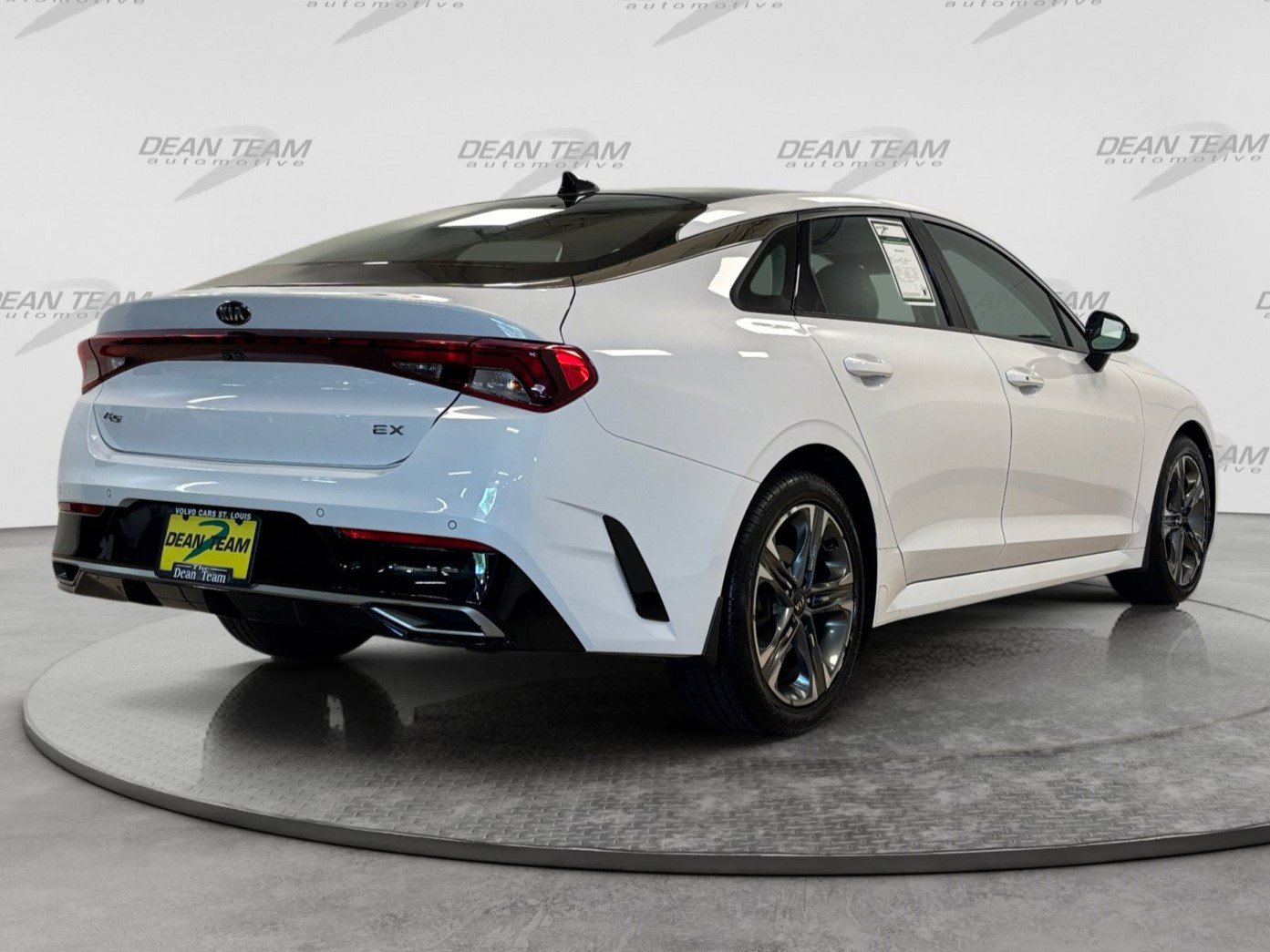 Used 2021 Kia K5 EX FWD image 4