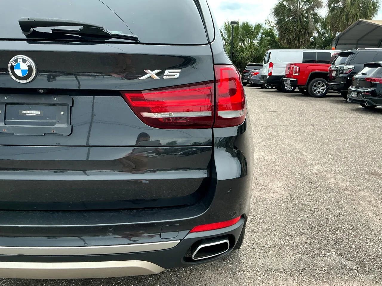 Used 2017 BMW X5 xDrive40e image 12