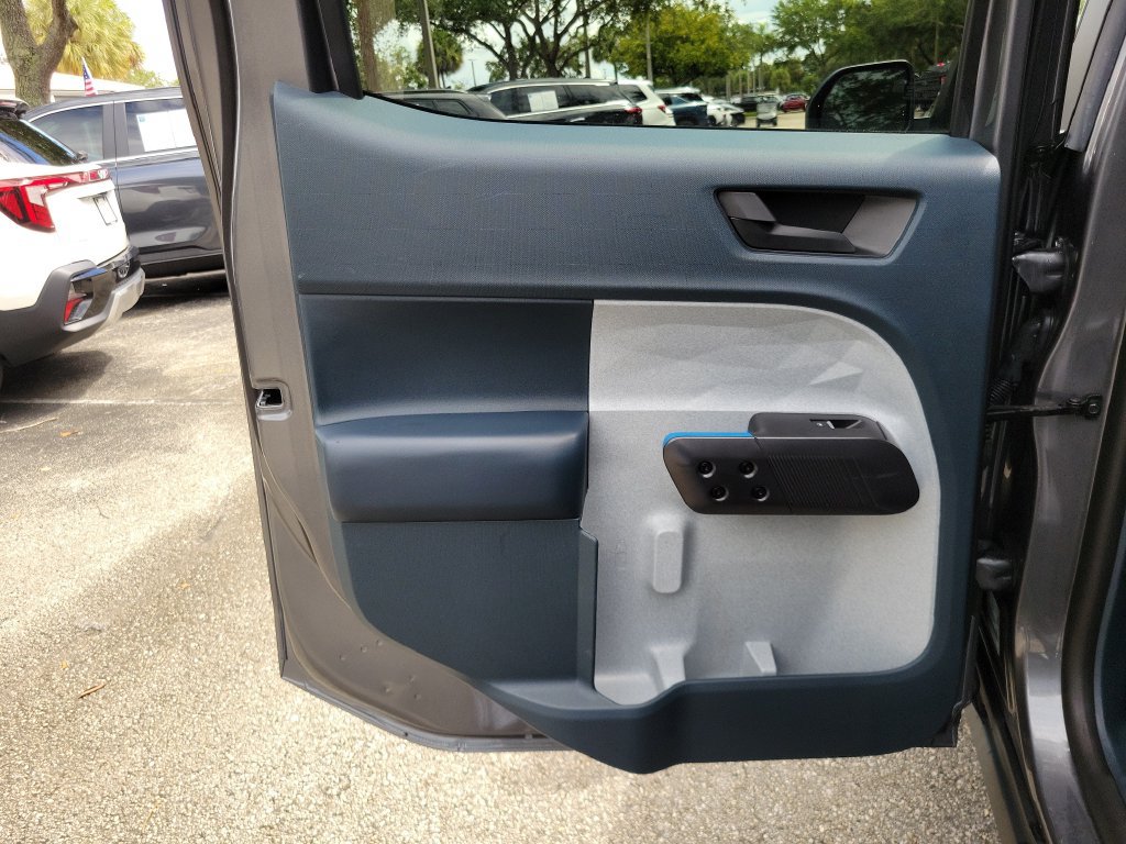 Certified 2026 Ford Maverick XLT AWD/4WD image 9
