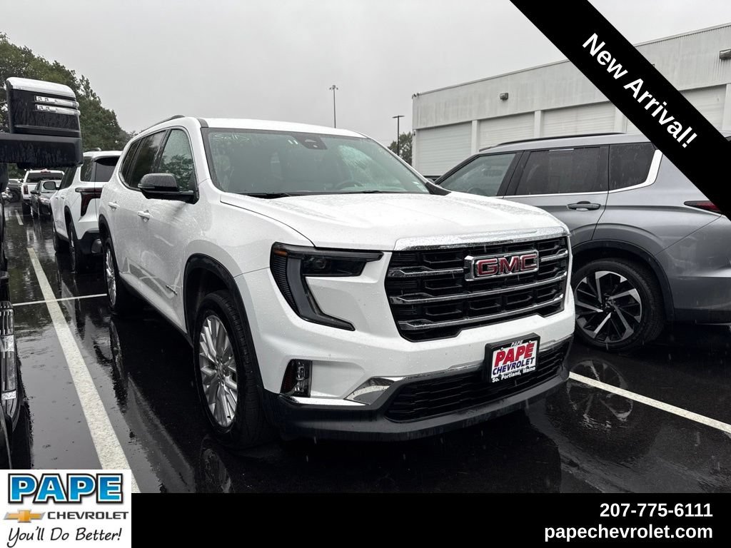 Used 2026 GMC Acadia Elevation w/ Elevation Premium Package