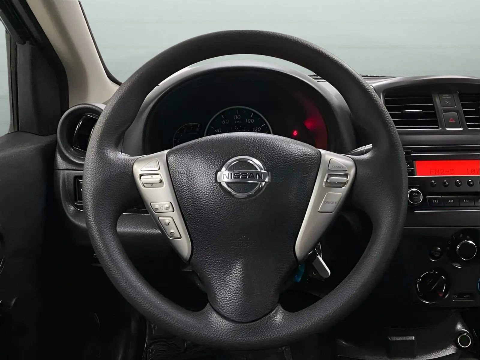 Used 2017 Nissan Versa S Plus FWD image 17