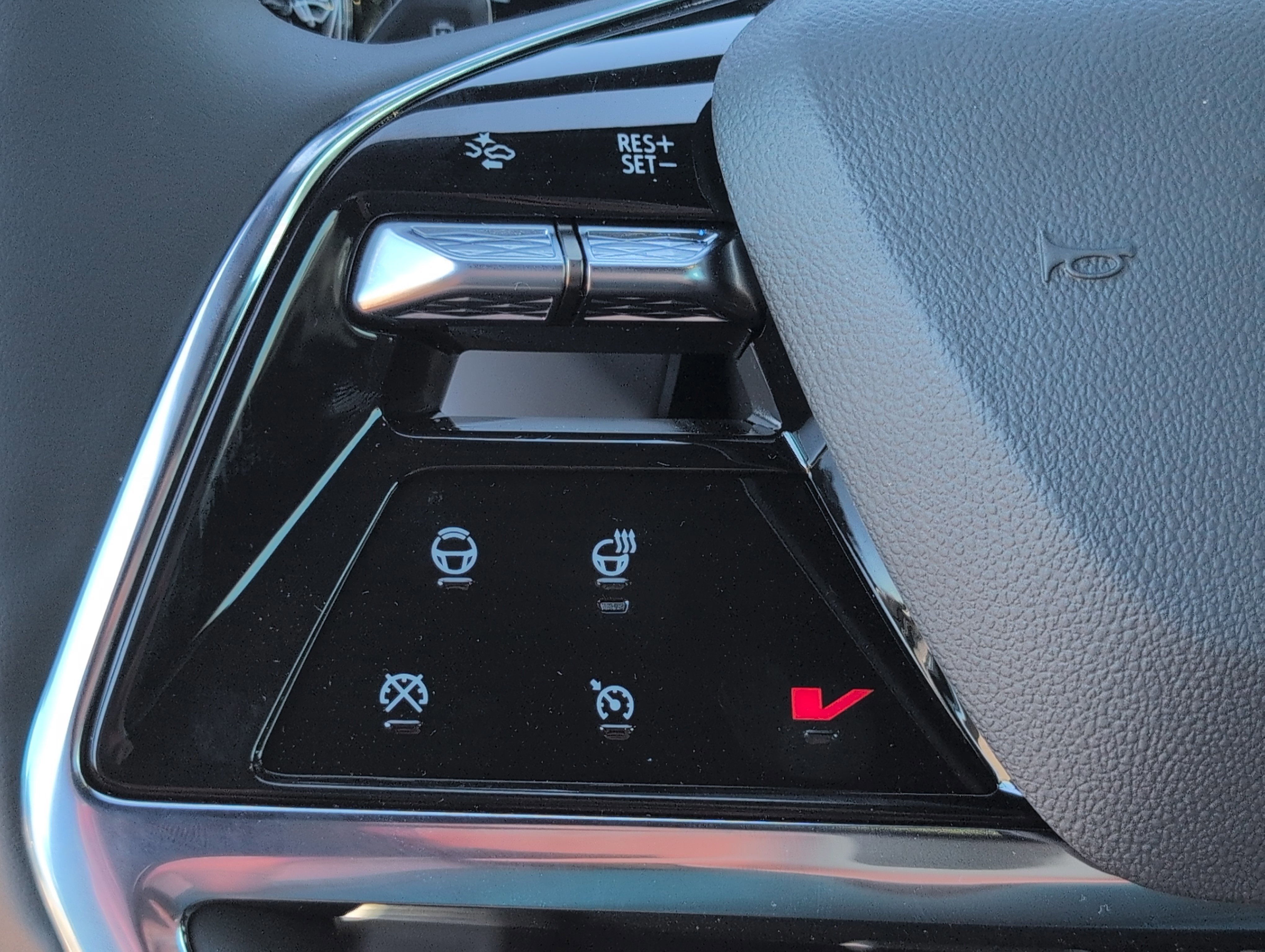 New 2026 Cadillac Vistiq Sport image 21