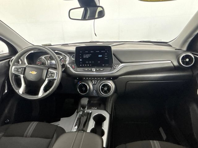 Used 2024 Chevrolet Blazer LT w/ Convenience Package FWD image 26