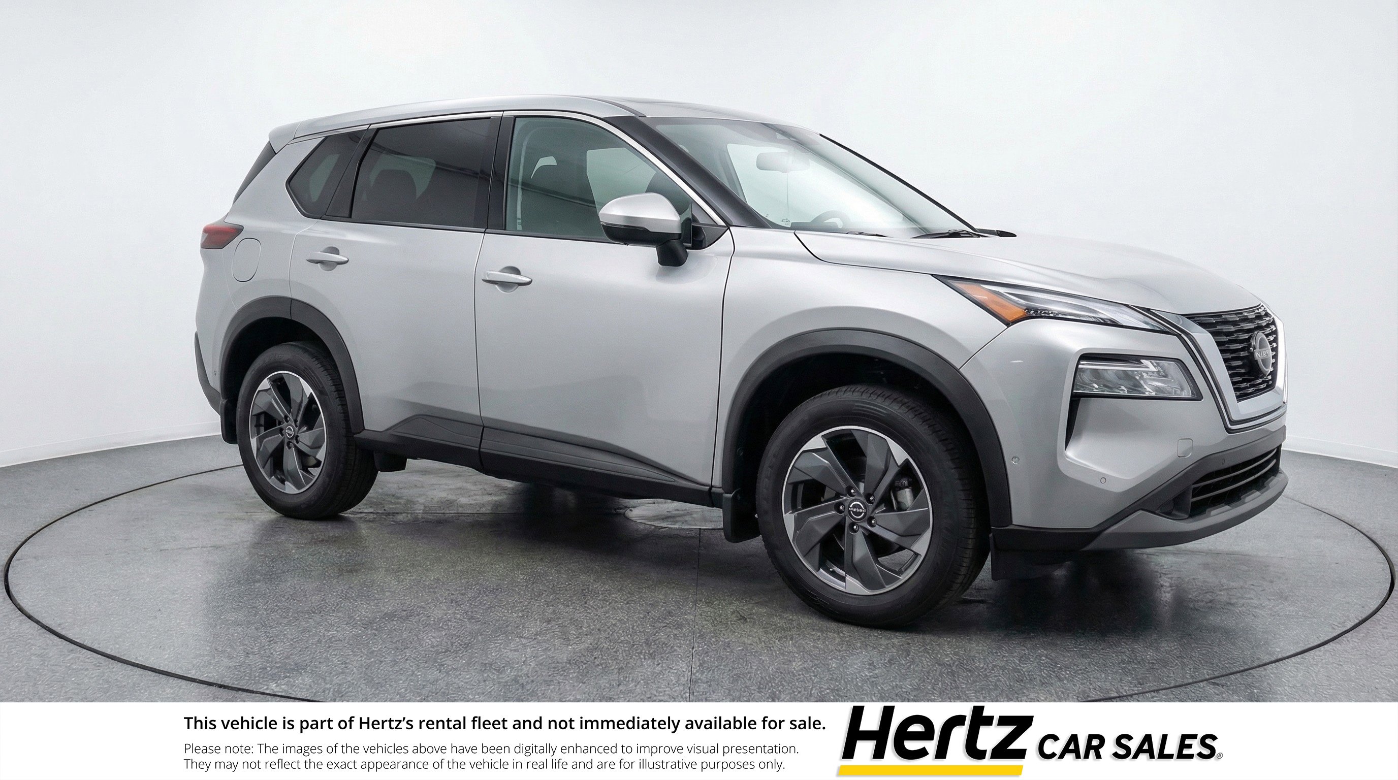 Used 2025 Nissan Rogue SV image 1