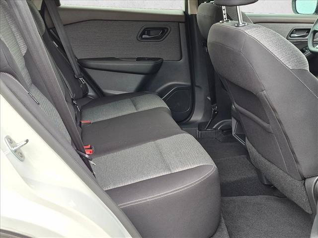 Used 2021 Nissan Rogue S FWD image 17