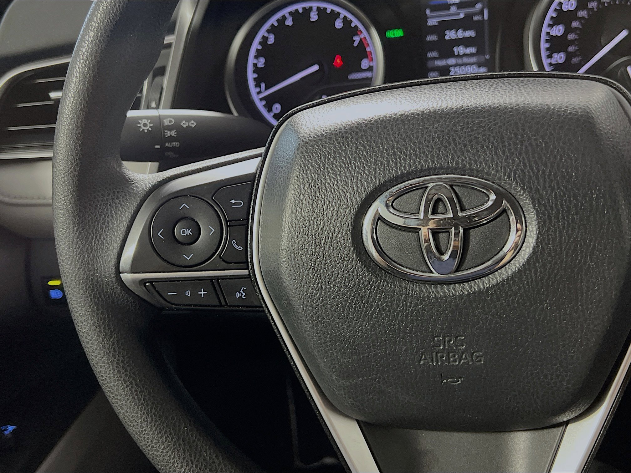 Used 2024 Toyota Camry LE w/ Convenience Package image 19