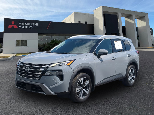 Used 2024 Nissan Rogue SL w/ SL Premium Package FWD image 1