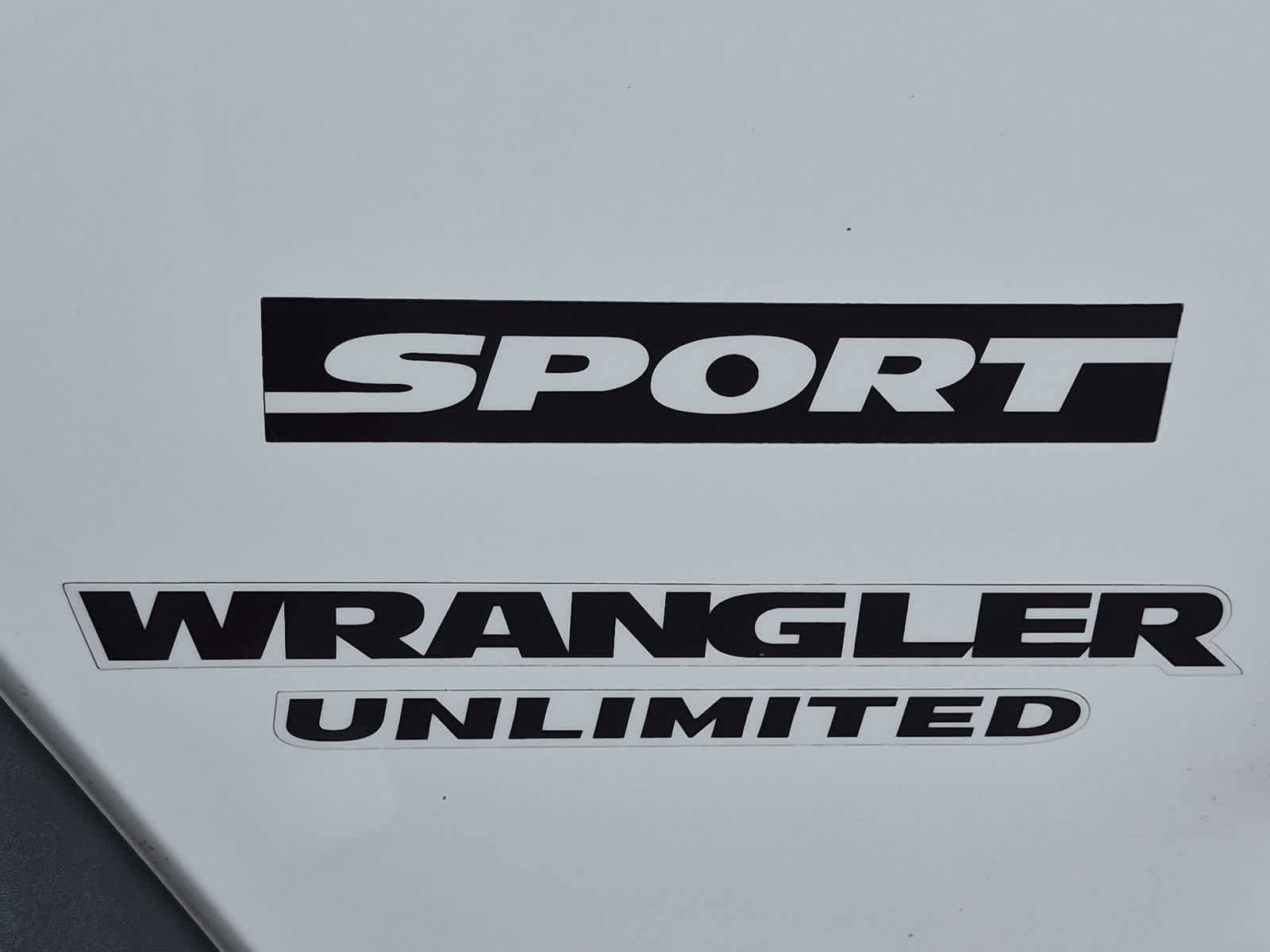 Certified 2017 Jeep Wrangler Unlimited Sport w/ Quick Order Package 24S AWD/4WD image 13