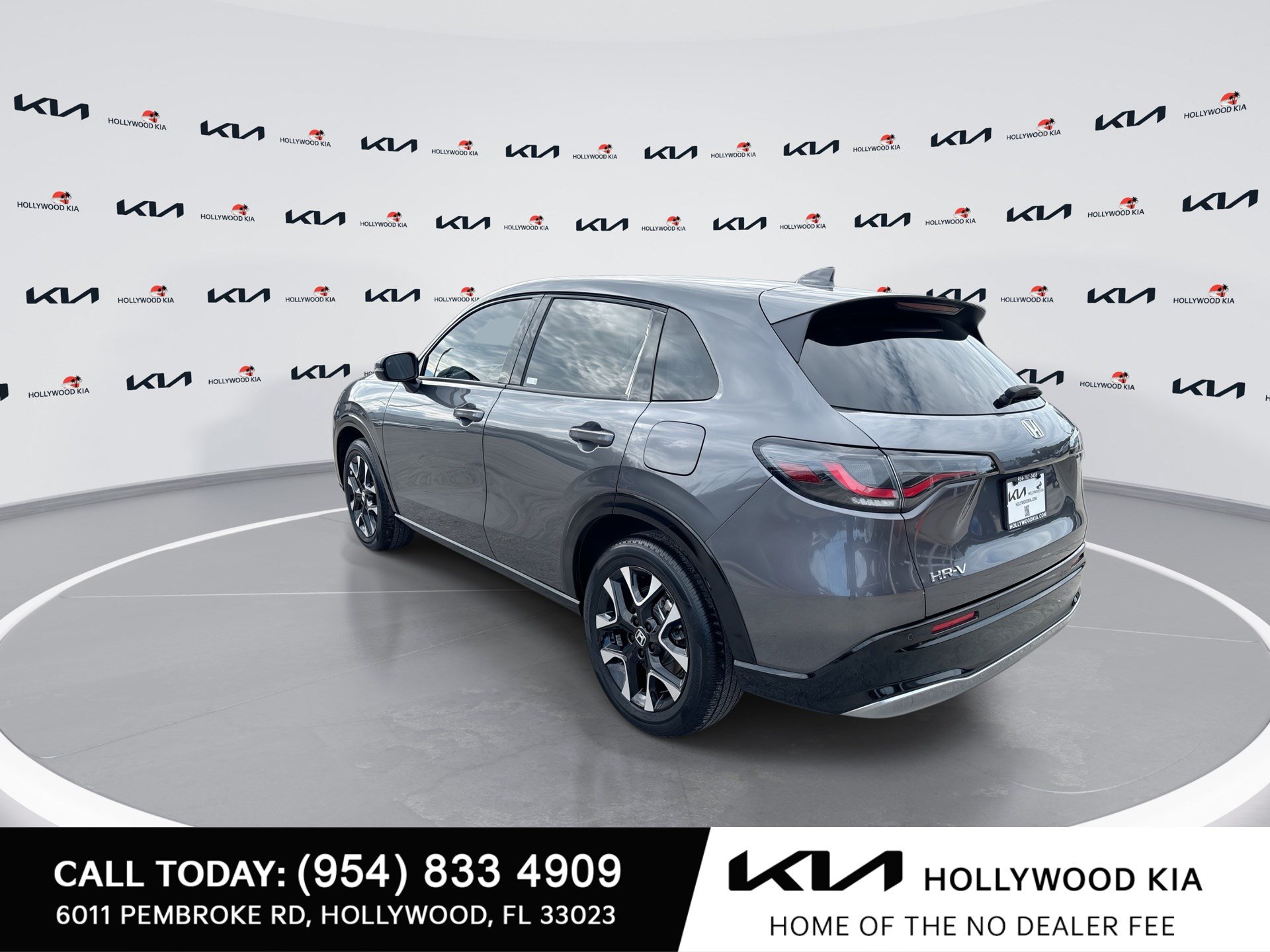 Used 2026 Honda HR-V EX-L image 6