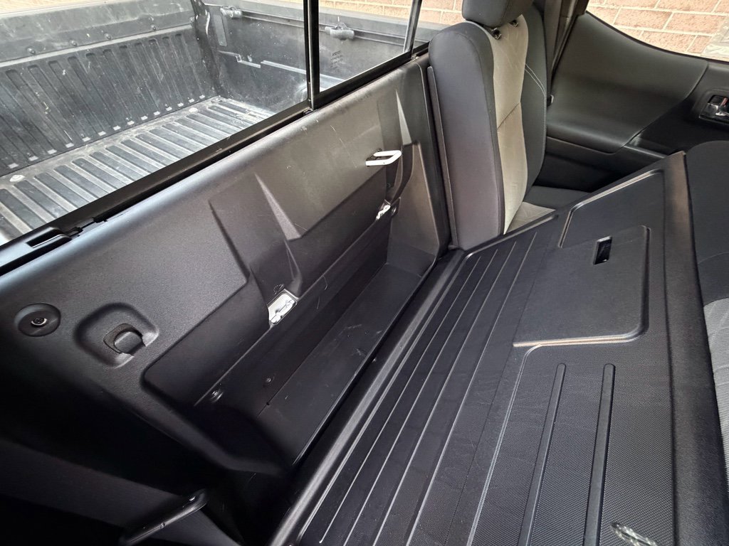 Used 2023 Toyota Tacoma TRD Sport w/ Advanced Technology Package image 24