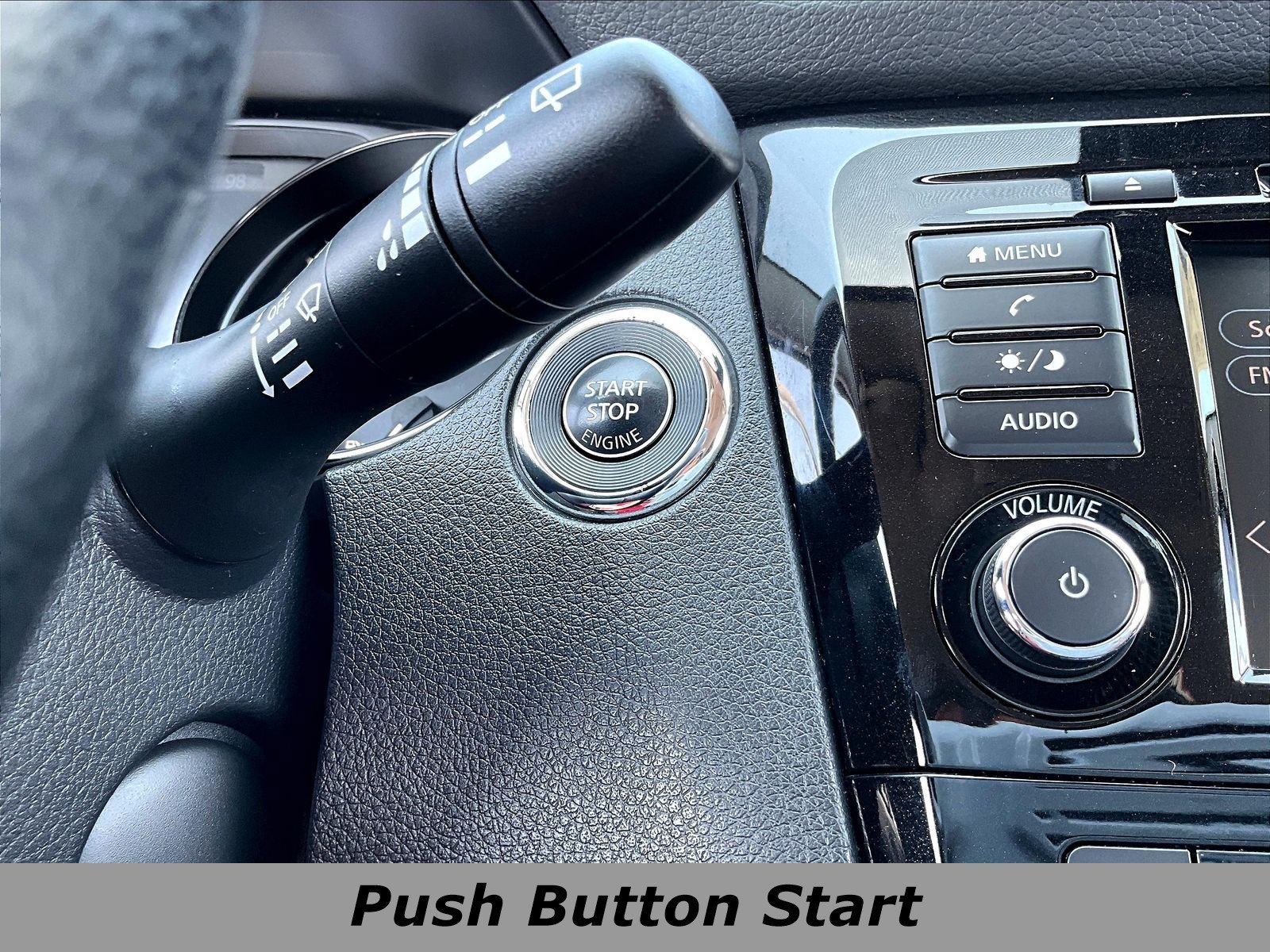 Used 2021 Nissan Rogue Sport SV AWD/4WD image 38