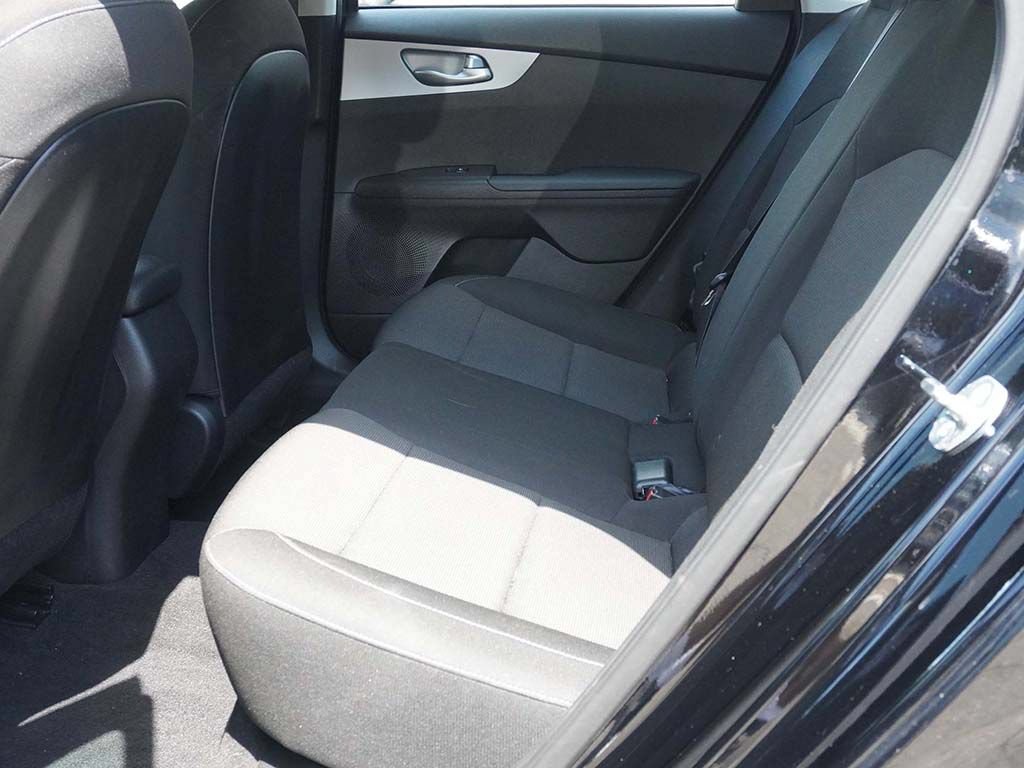 Used 2023 Kia Forte LXS FWD image 29