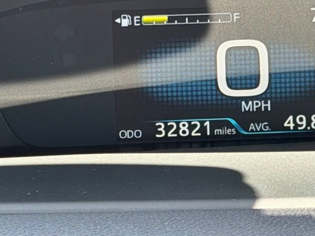 Certified 2022 Toyota Prius AWD image 28
