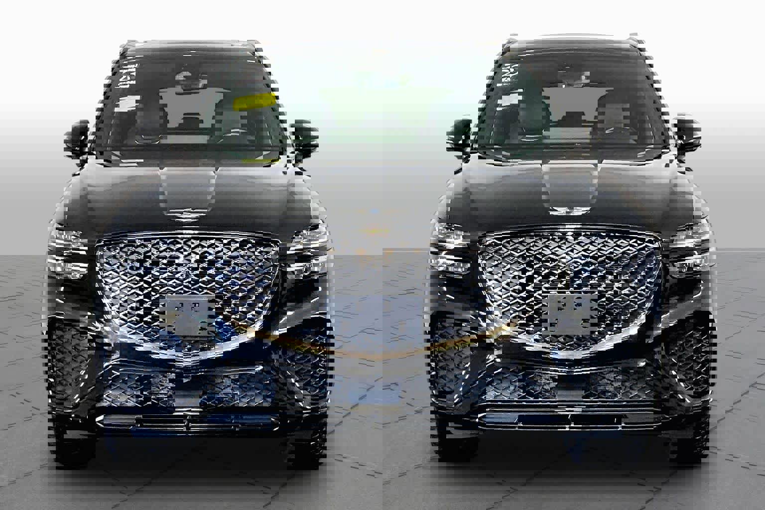 Used 2023 Genesis GV70 2.5T w/ Sport Prestige Package image 4