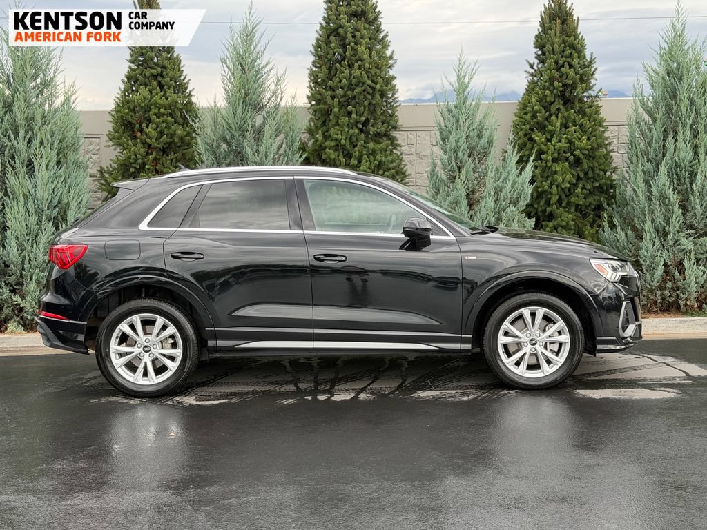 Used 2025 Audi Q3 2.0T Premium AWD/4WD image 9