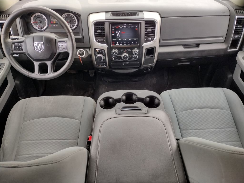 Used 2019 RAM 1500 Classic SLT image 6