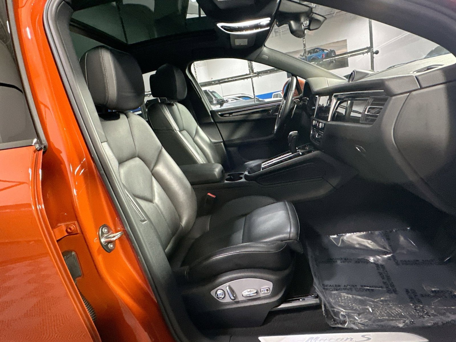 Used 2023 Porsche Macan S image 37