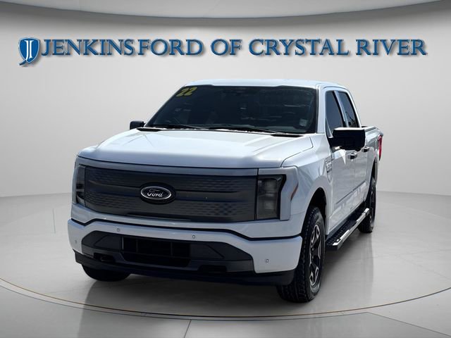 Used 2022 Ford F150 Lightning XLT image 2