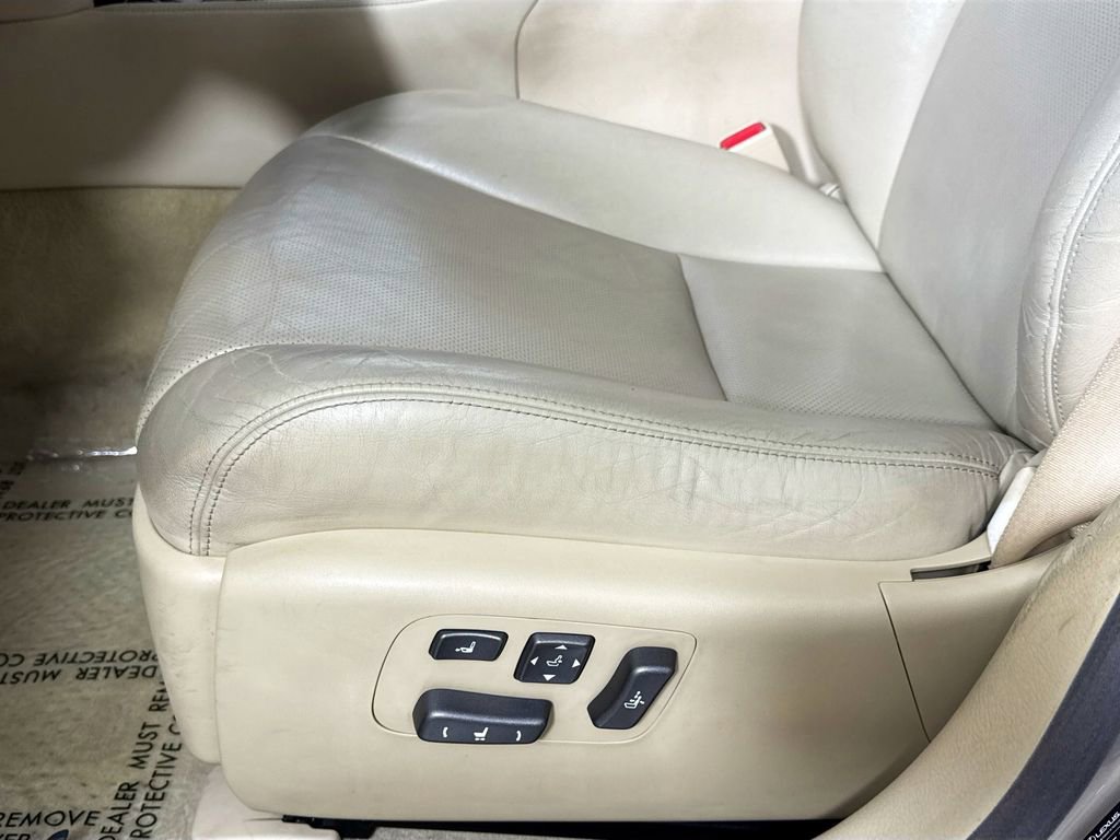 Used 2012 Lexus LS 460 image 24