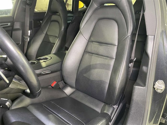 Used 2023 Porsche Panamera 4 Platinum Edition image 5