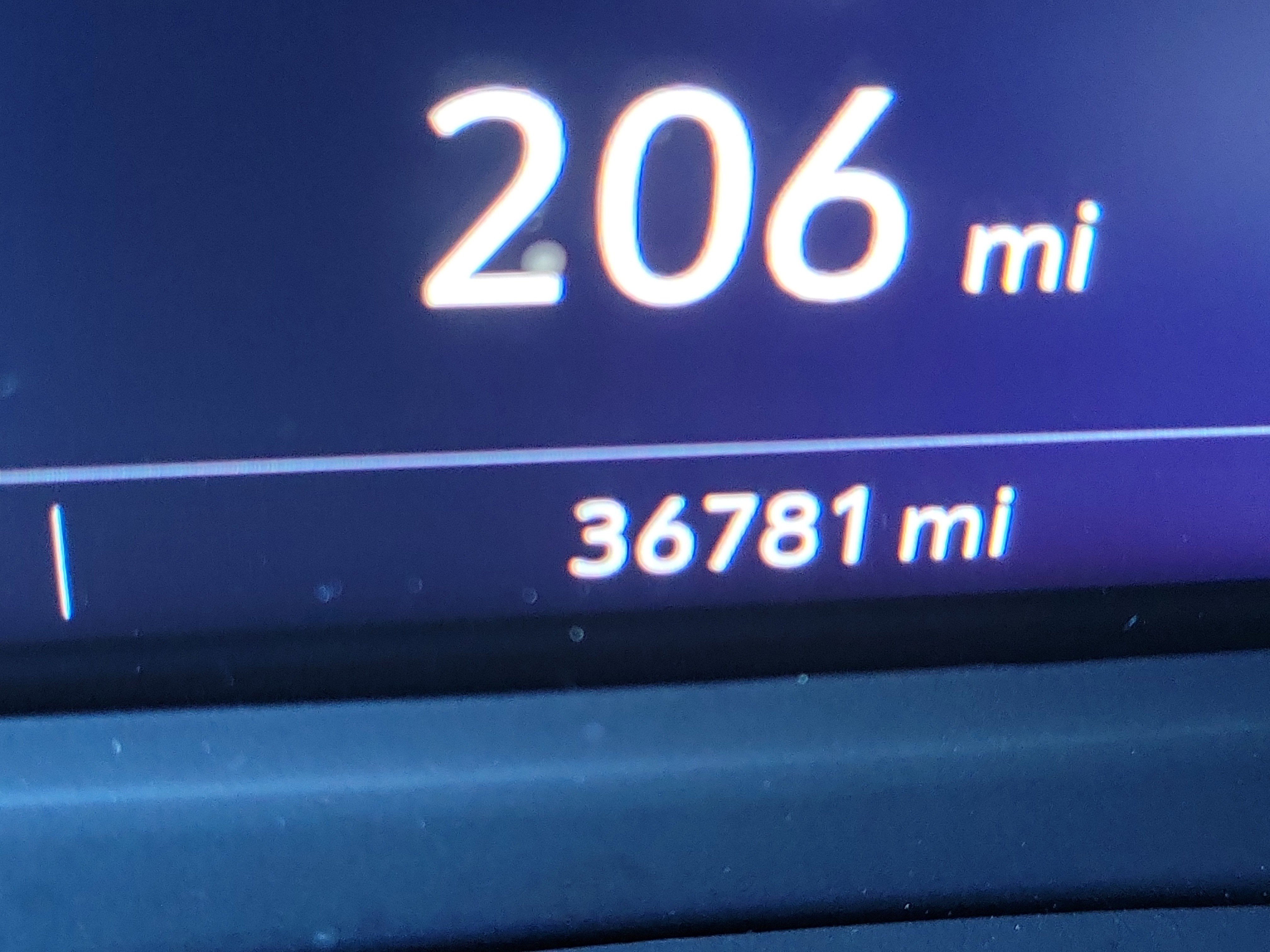 Used 2023 Cadillac XT4 Premium Luxury w/ Enhanced Visibility Package image 29