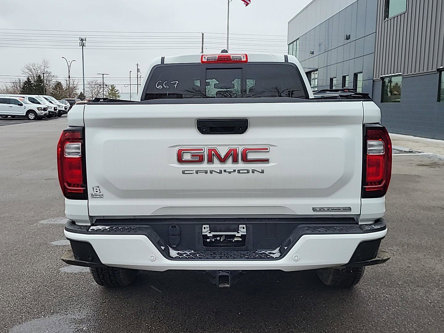Used 2023 GMC Canyon Elevation w/ Elevation Premium Package image 4