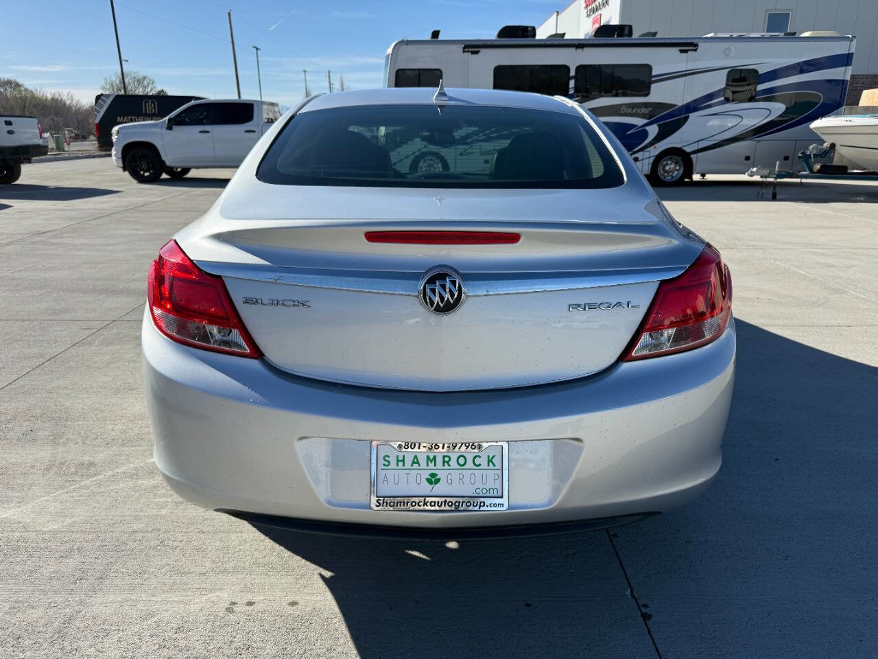 Used 2012 Buick Regal Leather image 4