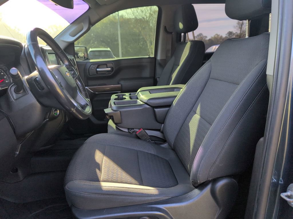 Used 2021 Chevrolet Silverado 1500 LT image 13