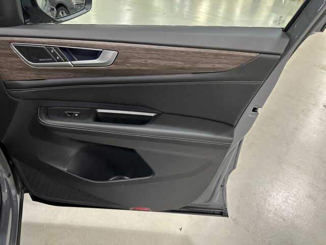 New 2026 Volkswagen Atlas SEL Premium R-Line image 39