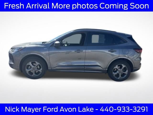Used 2024 Ford Escape ST-Line w/ Tech Pack #1 AWD/4WD image 5
