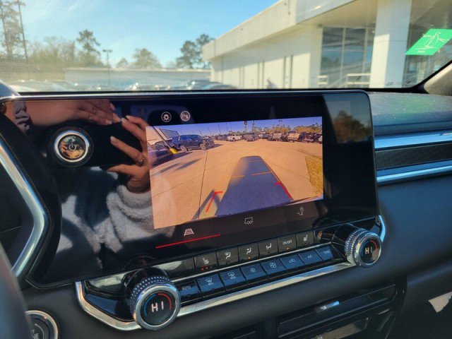 Used 2023 GMC Canyon Elevation w/ Convenience Package image 22