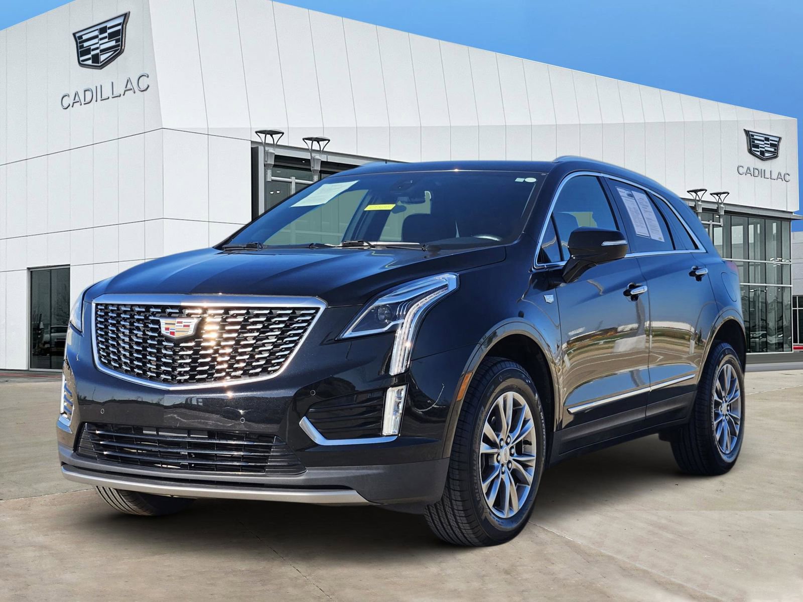 Certified 2023 Cadillac XT5 Premium Luxury FWD video 2