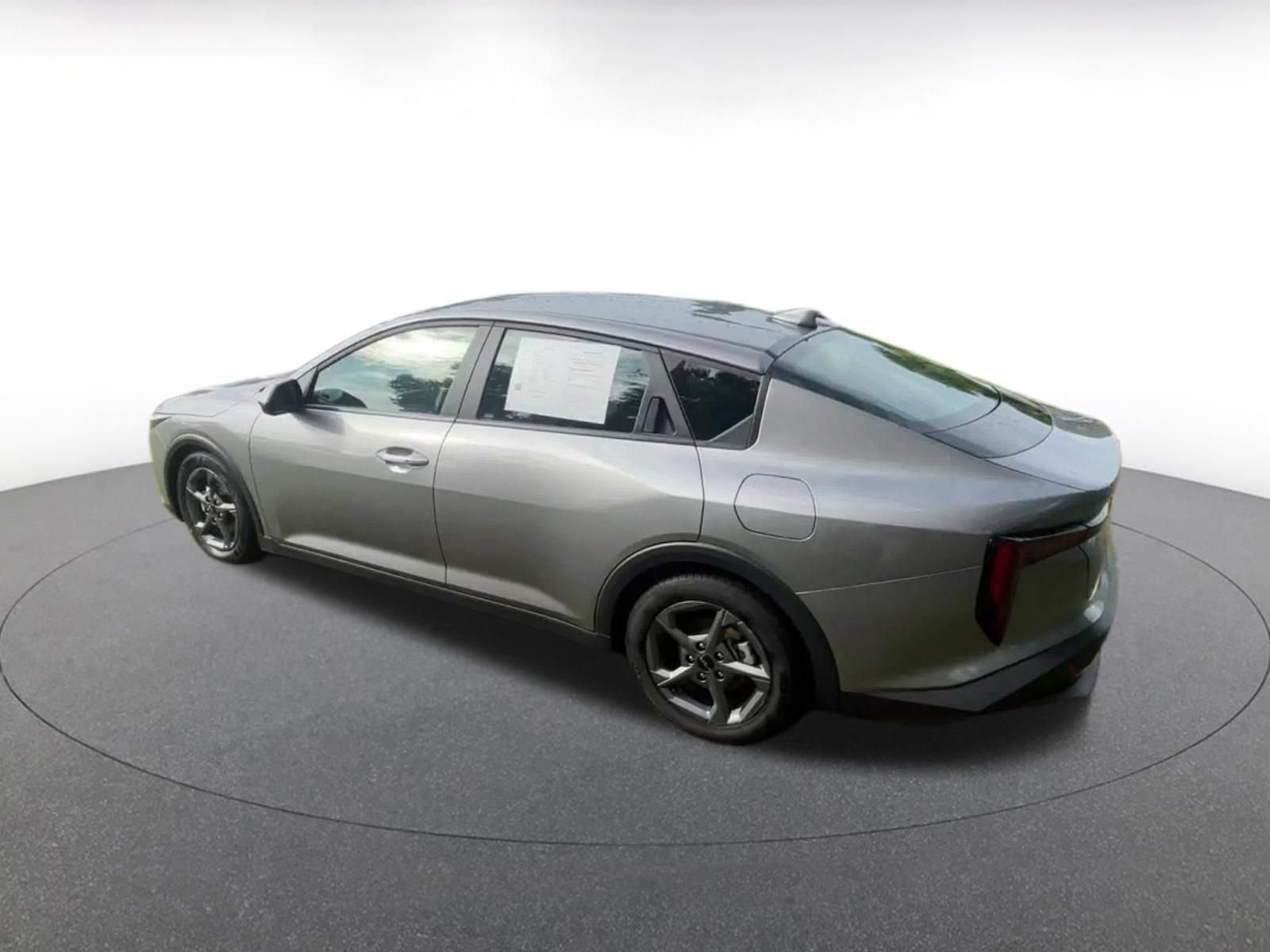 Used 2025 Kia K4 FWD image 10