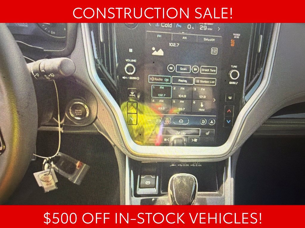 Used 2025 Subaru Outback Onyx Edition AWD/4WD image 11