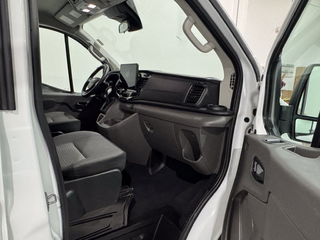 Used 2024 Ford Transit 350 XLT RWD image 19