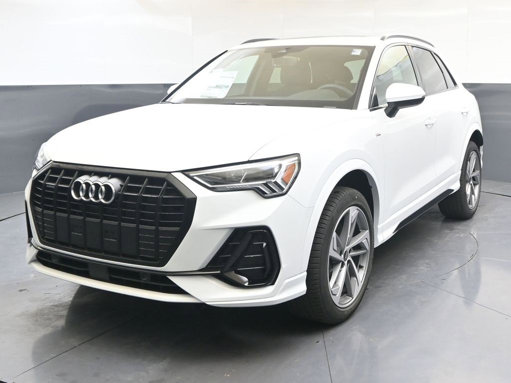 New 2025 Audi Q3 2.0T Premium image 1