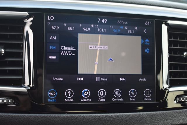 Used 2019 Chrysler Pacifica Touring Plus w/ S Appearance Package FWD image 29