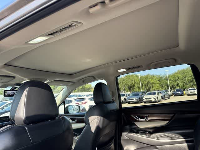 Certified 2022 Subaru Ascent Touring AWD/4WD image 17