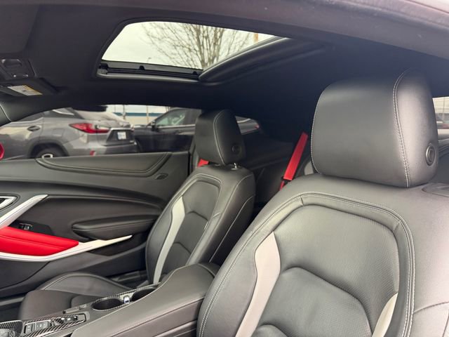 Used 2022 Chevrolet Camaro LT w/ RS Package image 32